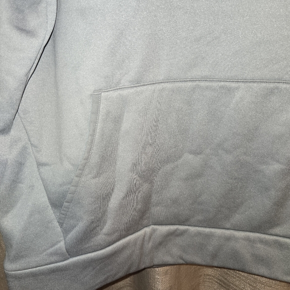 Under Armor Gray embrossed hoodie Large - Picture 4 of 12